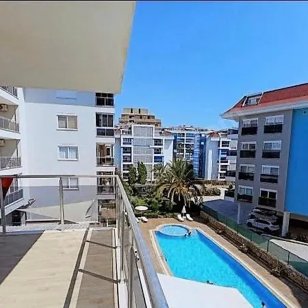 Kestel 100 Qm Teras, Pool Apartamento *